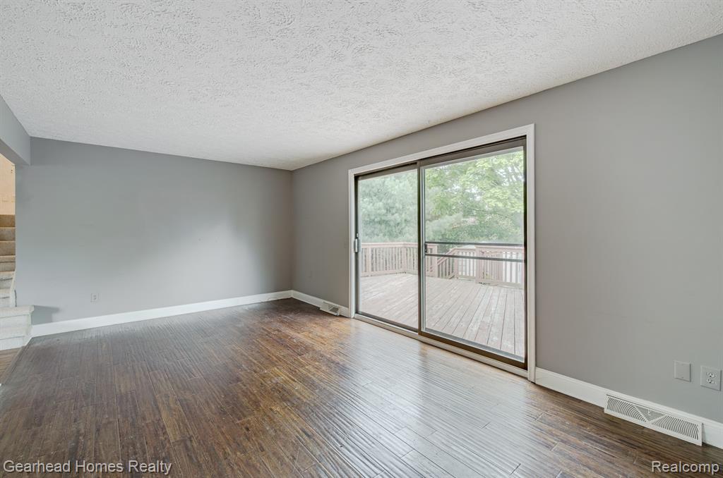 5453 Chanto Drive, Clarkston, MI — Photo 10