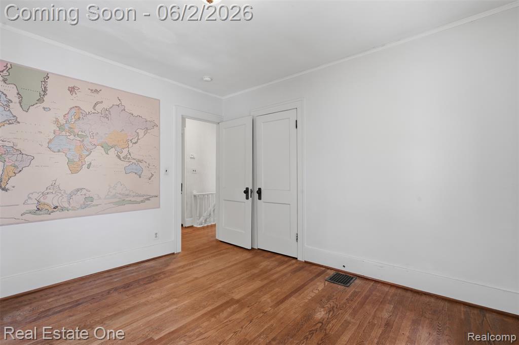 8606 Hendrie Boulevard, Huntington Woods, MI — Photo 28