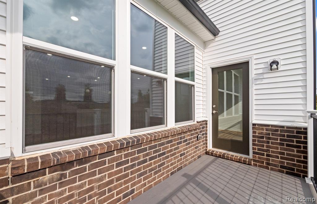 5555 E Spaniel Drive, Ann Arbor, MI 48108 — Photo 25
