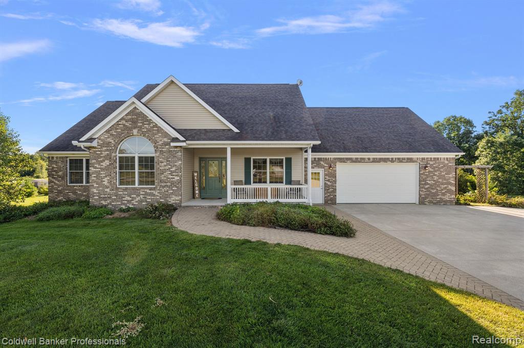 6099 SIMMONS Trail, North Branch, MI 48461 — Photo 54