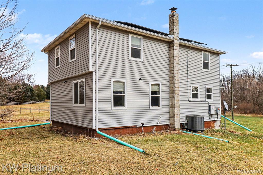 5160 Laur Road, North Branch, MI 48461 — Photo 23