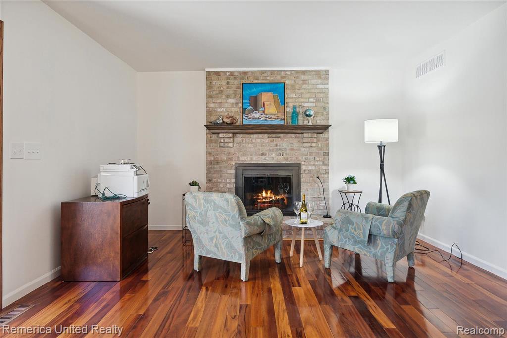 59031 MONTEGO Drive, New Hudson, MI 48165 — Photo 16