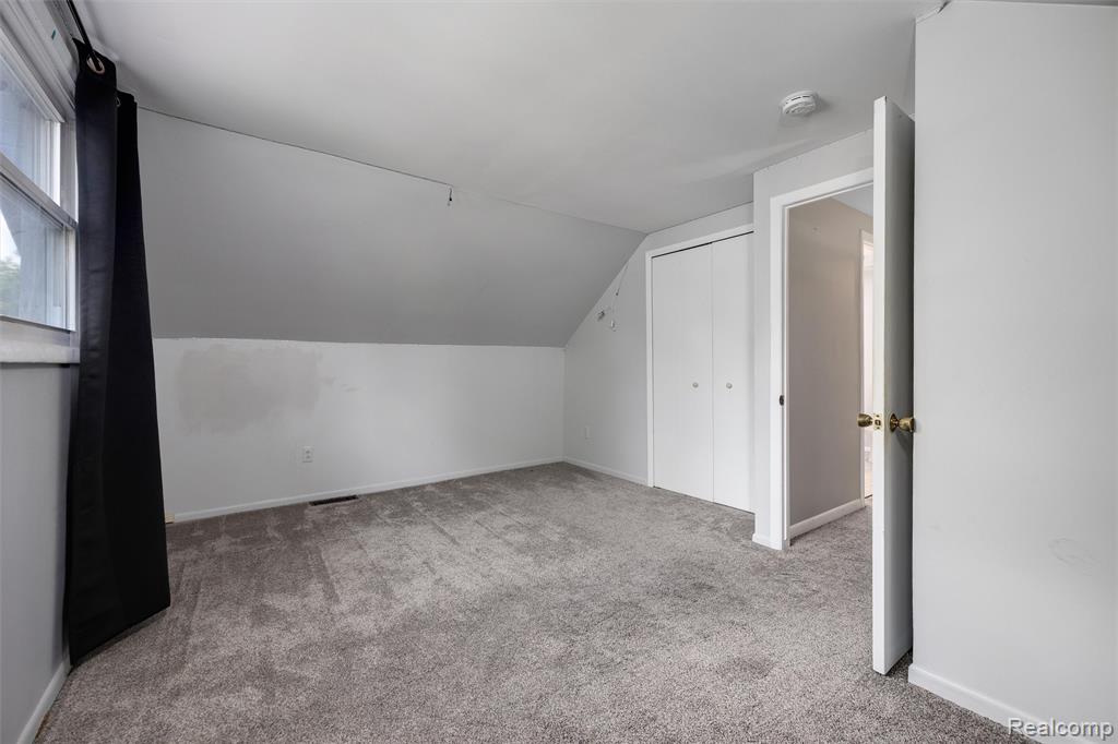 4942 Butler Drive, Troy, MI 48085 — Photo 24