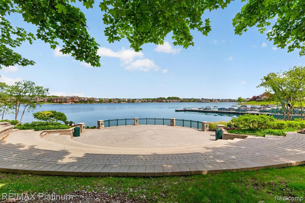 10653 Stoney Point Drive, South Lyon, MI 48178 — Photo 48