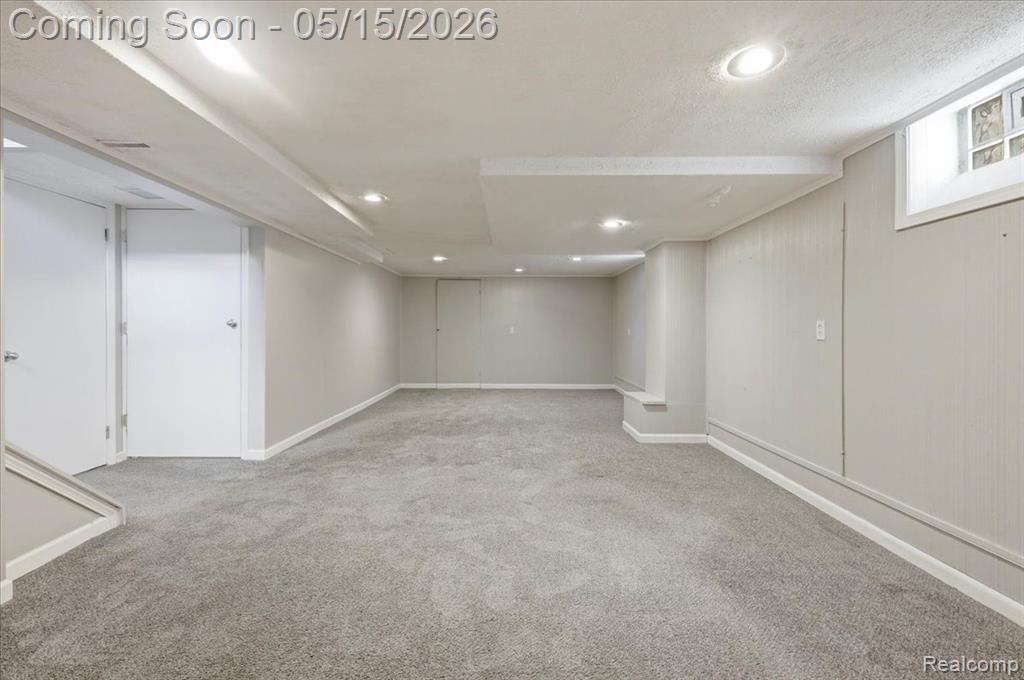23200 Forest Street, Oak Park, MI 48237 — Photo 25