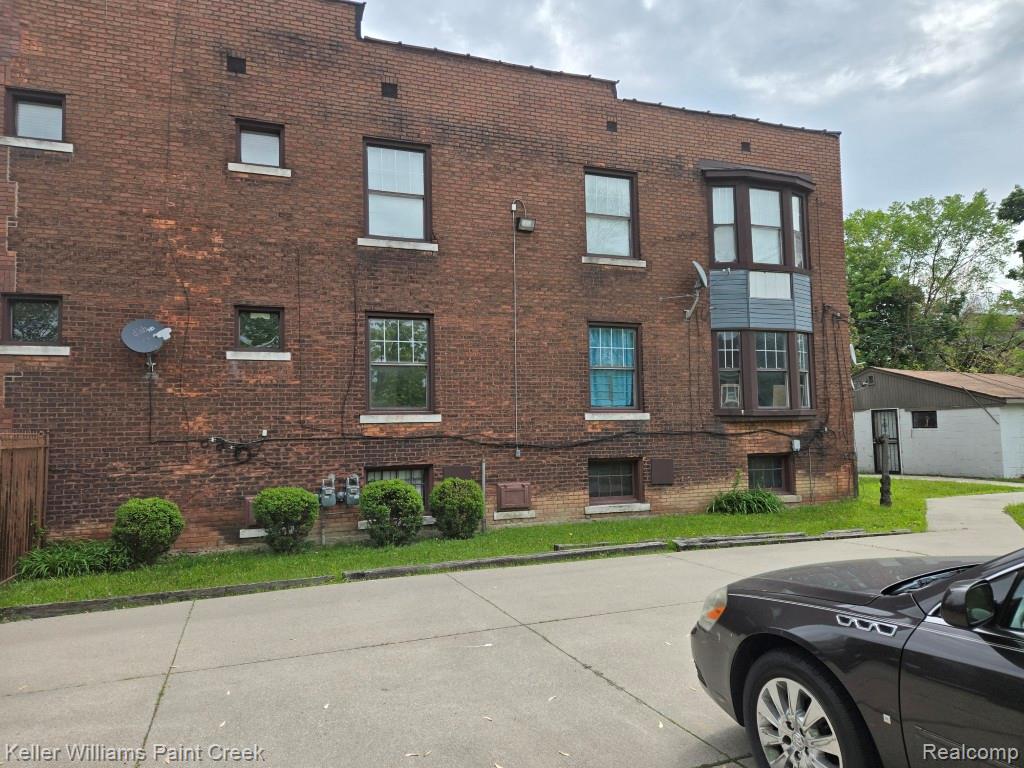 268 Marston Street, Detroit, MI 48202 — Photo 6