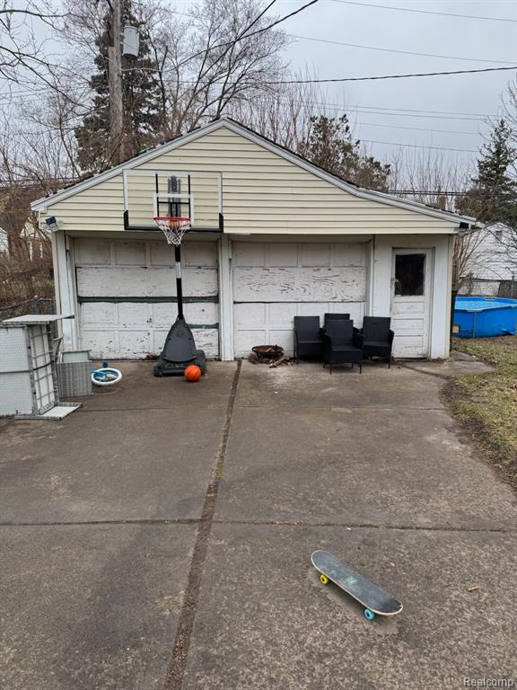 7265 EVERGREEN Avenue, Detroit, MI 48228 — Photo 4