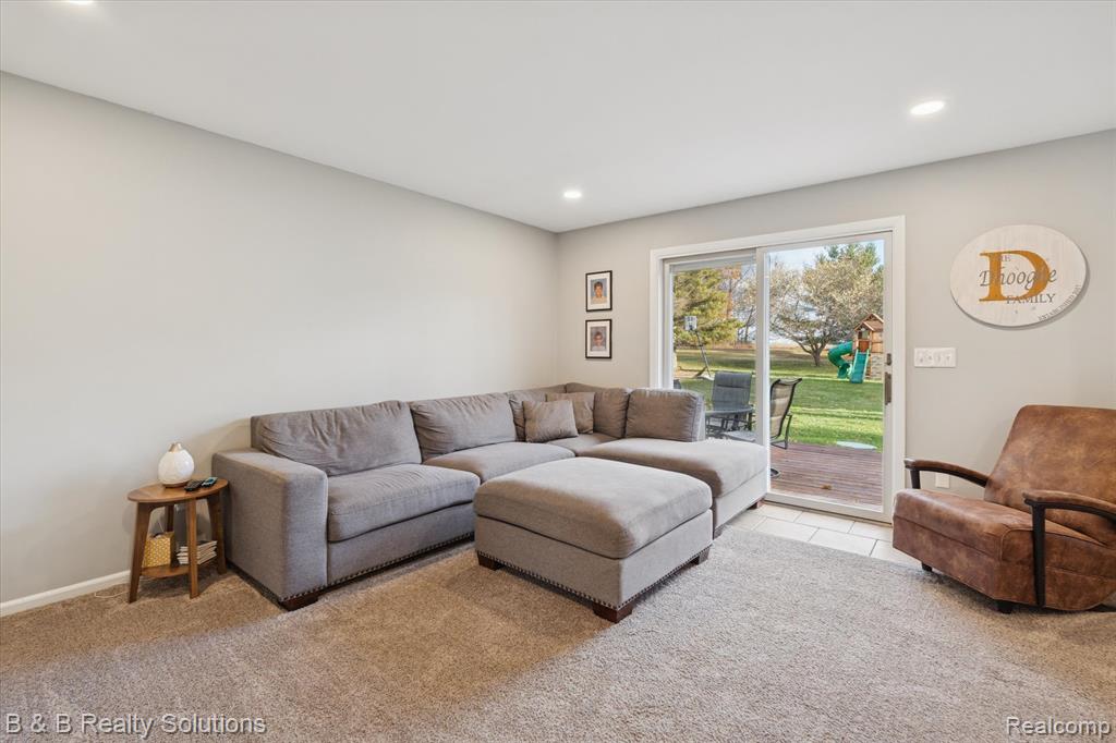 1357 Bloomingfield Drive, Lapeer, MI 48446 — Photo 6