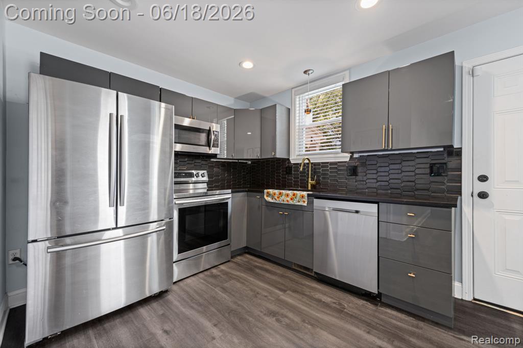 4303 N Verona Circle, Royal Oak, MI 48073 — Photo 13