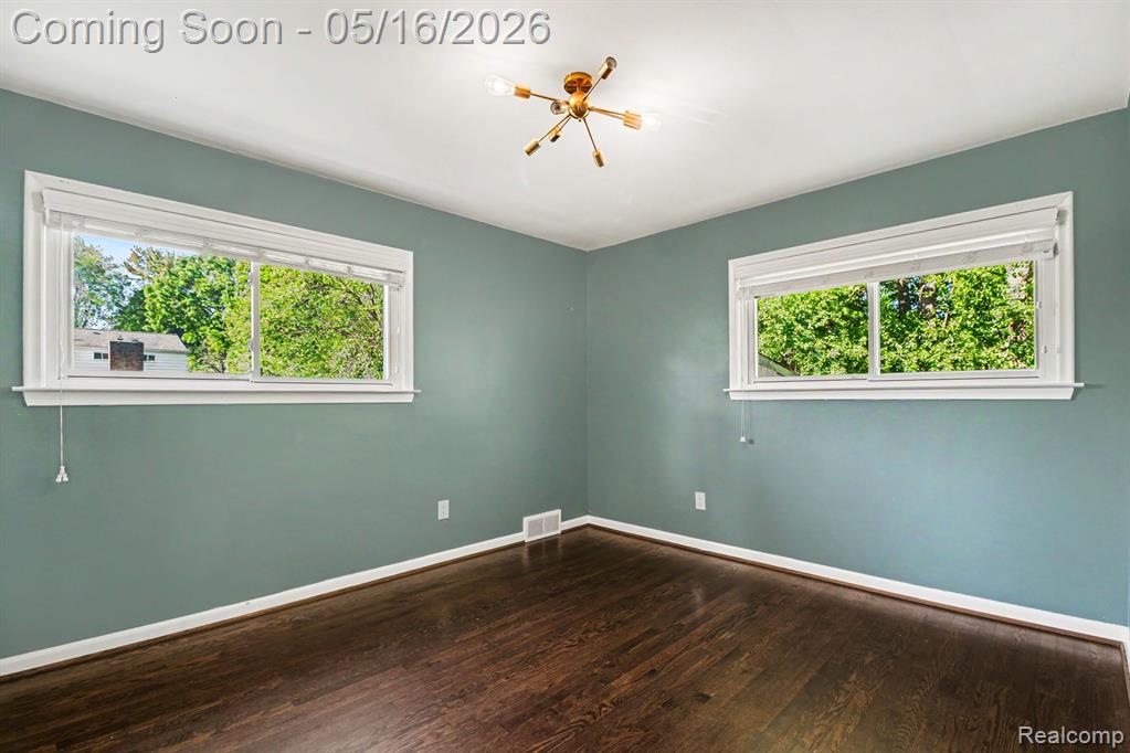 16965 Reedmere Avenue, Beverly Hills, MI 48025 — Photo 8