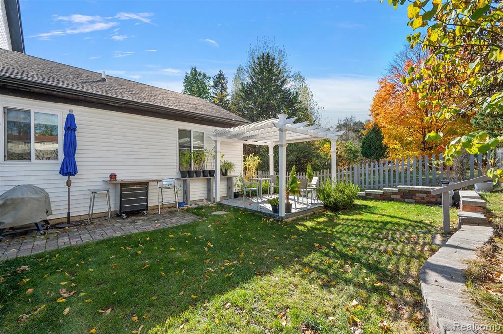 3181 Rabeeh Drive, Auburn Hills, MI 48326 — Photo 5