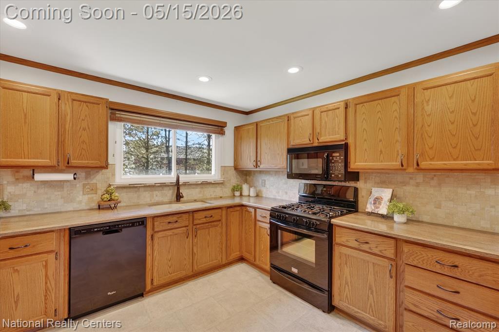 5903 Beaufort Drive, Canton, MI 48187 — Photo 17