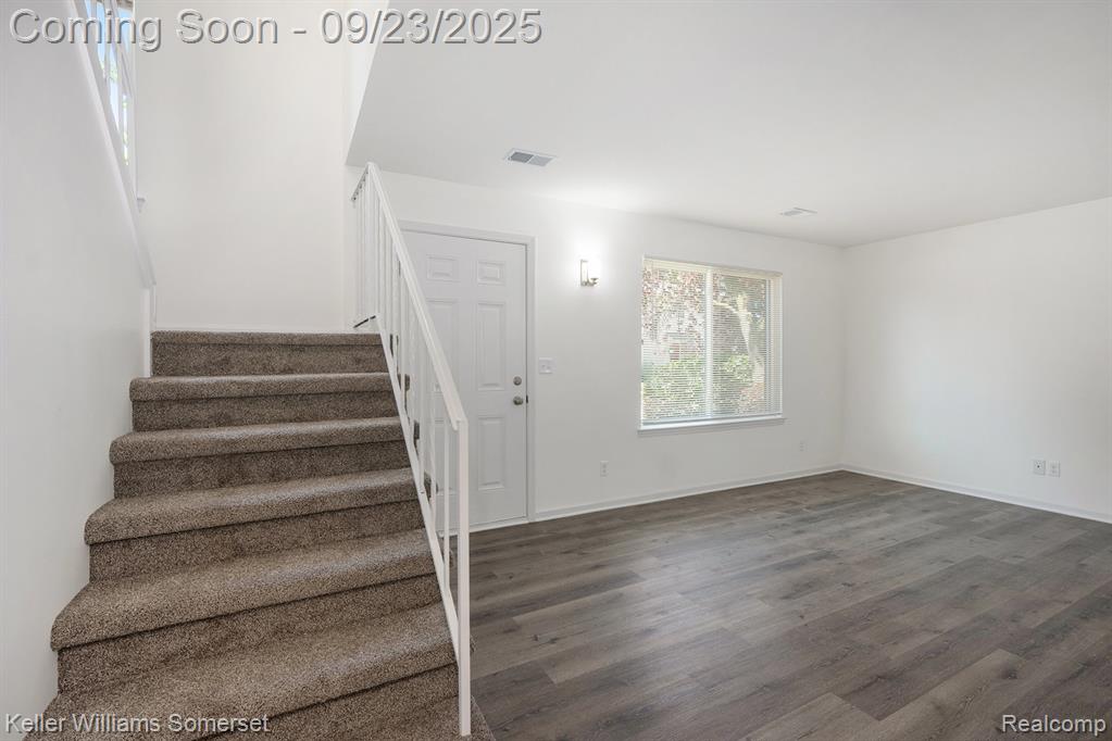 40872 Highpointe Drive, Clinton Twp, MI 48038 — Photo 4