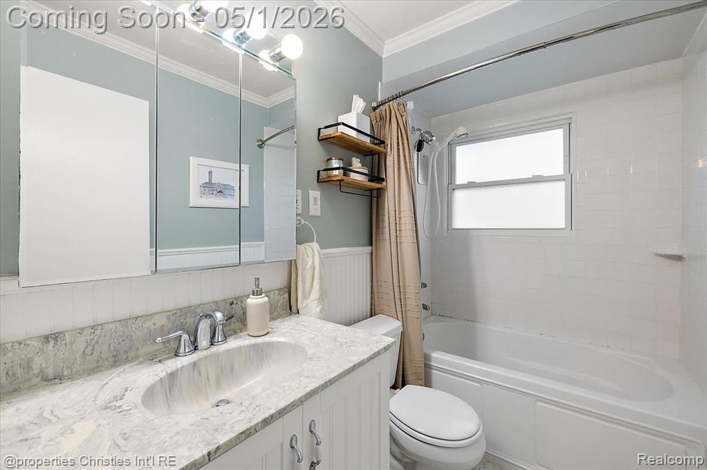 926 Catalpa Drive, Royal Oak, MI 48067 — Photo 13