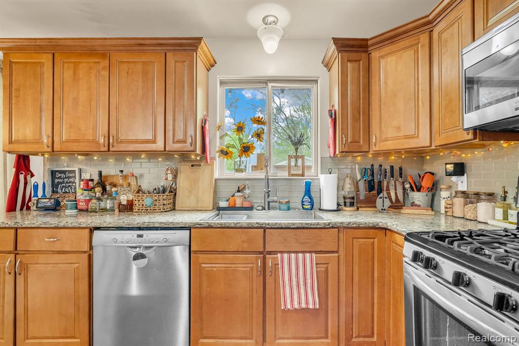 22655 W Main Street, Armada, MI — Photo 18