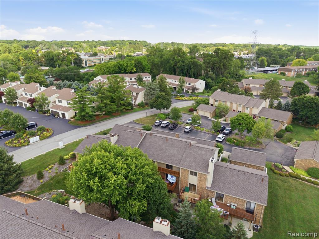 5736 Woodland View, Clarkston, MI — Photo 44