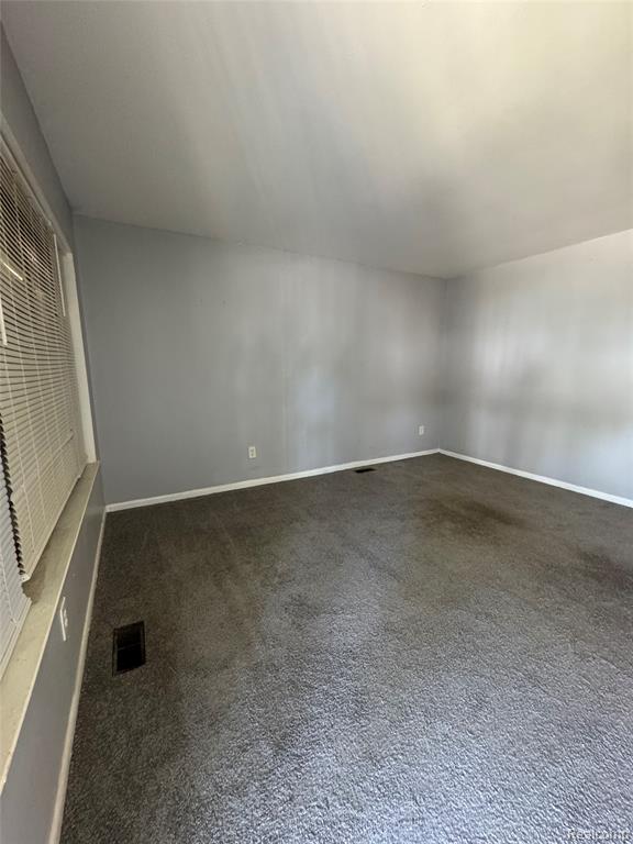 18449 Albany Street, Detroit, MI 48234 — Photo 9
