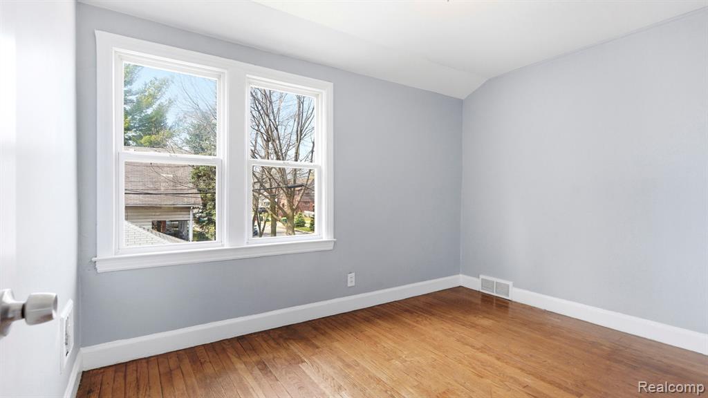 2858 Fort Park Boulevard, Lincoln Park, MI 48146 — Photo 31