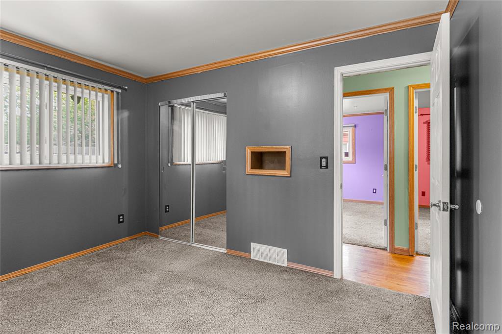 4403 Harding Street, Dearborn Heights, MI 48125 — Photo 12
