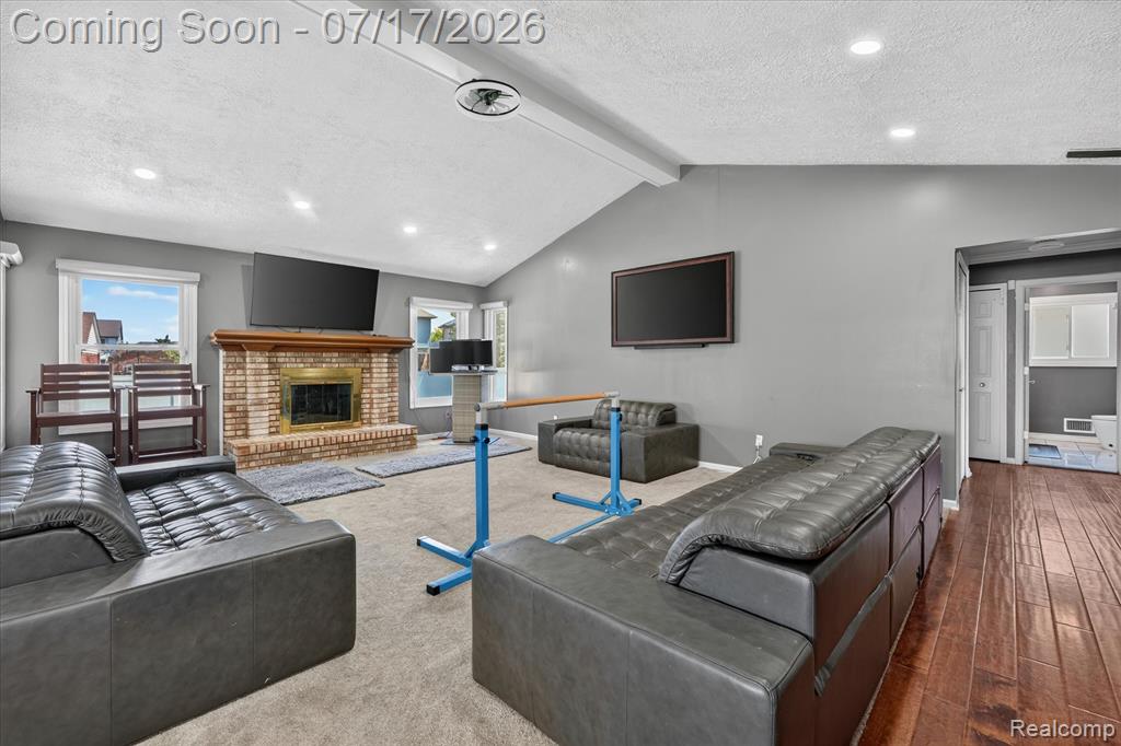 43798 Columbia Drive, Clinton Twp, MI 48038 — Photo 12
