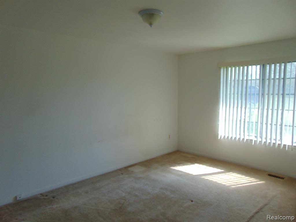 26230 Inkster Road, Southfield, MI 48033 — Photo 16