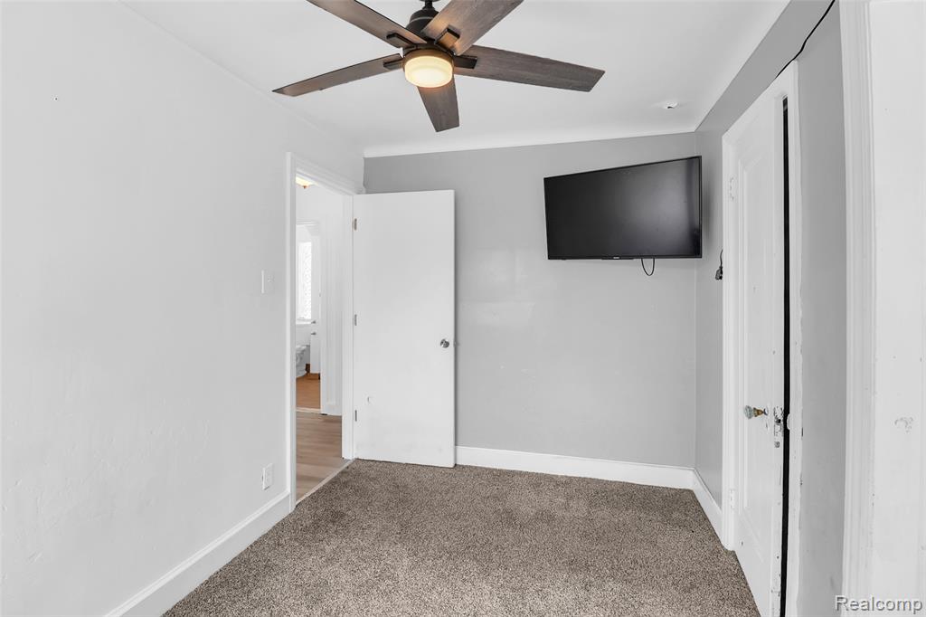 16764 Blackstone Street, Detroit, MI 48219 — Photo 19