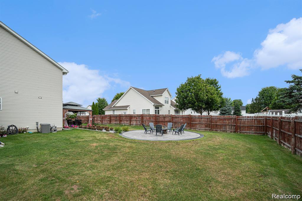 6320 Ruidoso Drive, Saginaw, MI 48603 — Photo 29