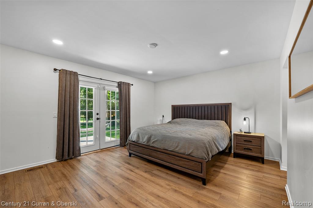 5120 Langlewood Court, West Bloomfield, MI — Photo 16
