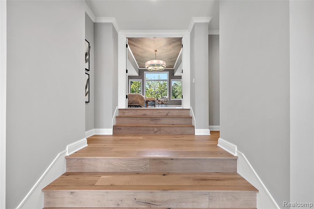 3268 Willis Drive, Oakland, MI, 48306