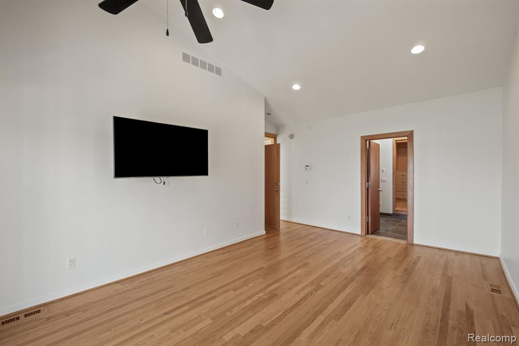 2380 WALNUT LAKE Road, West Bloomfield, MI 48323 — Photo 15