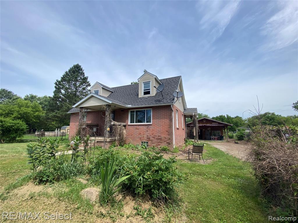 5151 Kendall Drive, Burton, MI 48509 — Photo 5