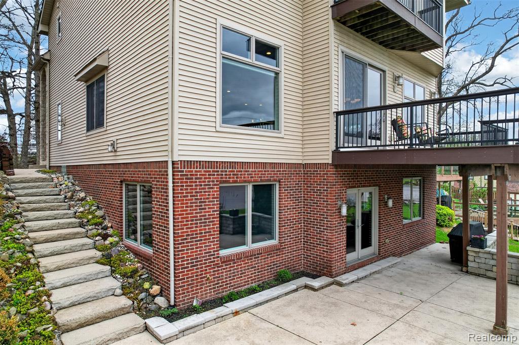 3071 School Lake Drive, Brighton, MI 48114 — Photo 39