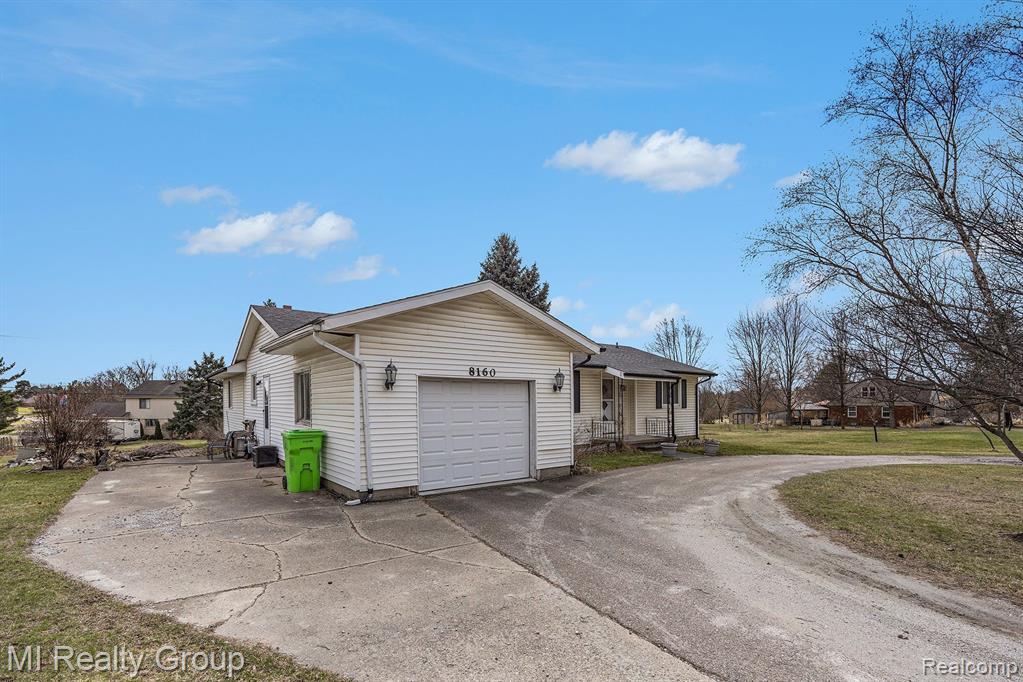 8160 32 Mile Road, Washington, MI 48095 — Photo 5