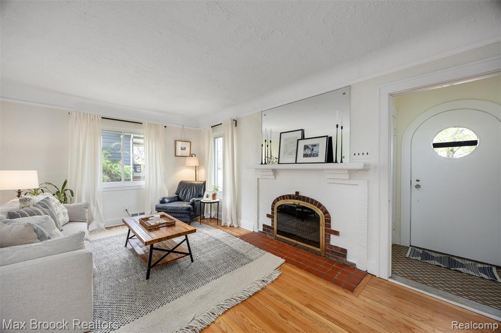 429 W Drayton Street, Ferndale, MI 48220 — Photo 4