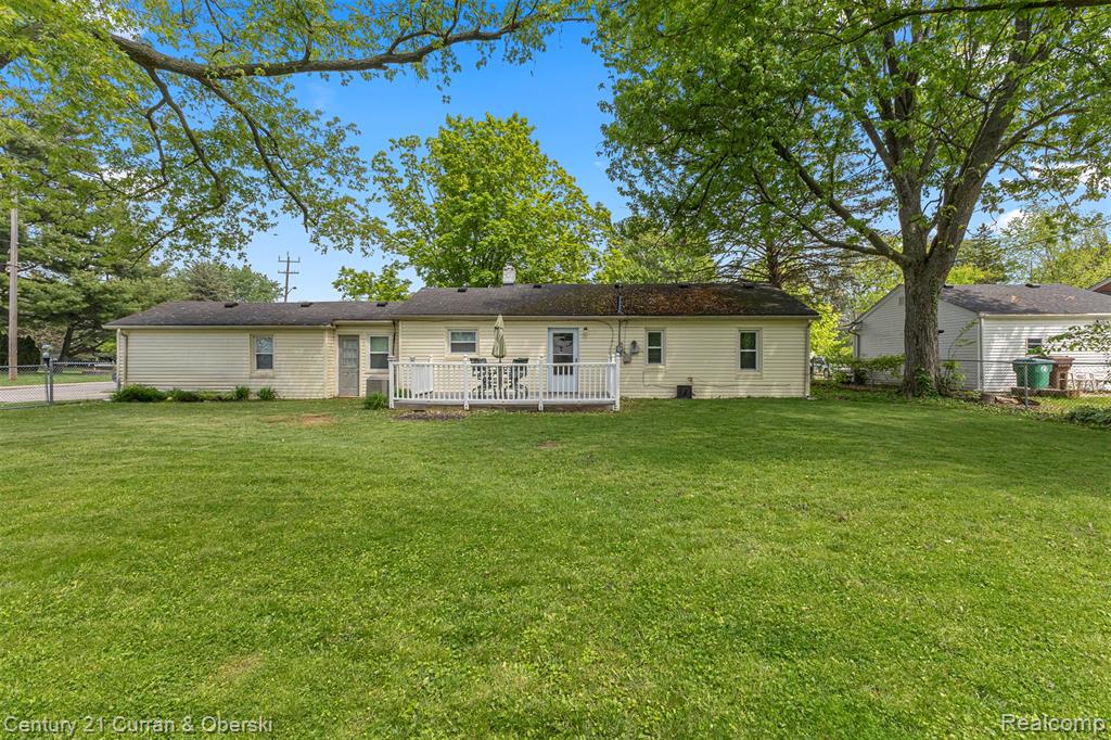 1843 Lathers Street, Garden City, MI — Photo 27