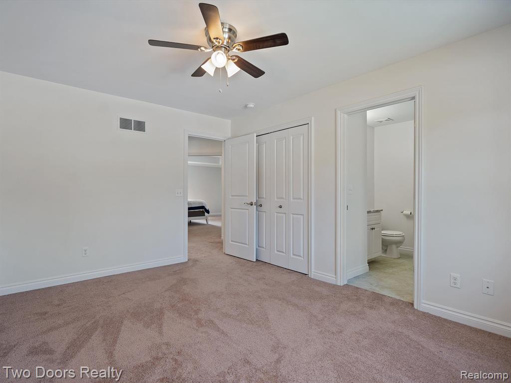 52903 Forest Grove, Shelby Twp, MI 48315 — Photo 43
