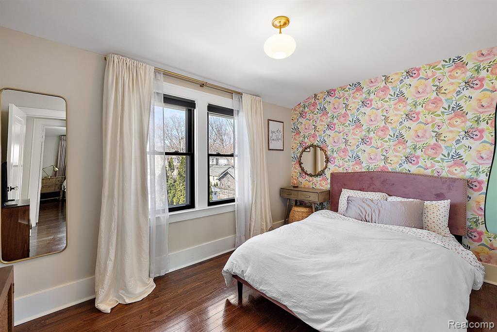 714 S Rembrandt Avenue, Royal Oak, MI 48067 — Photo 17