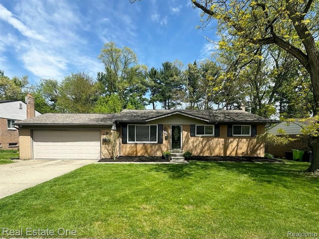 722 Miller Avenue, Rochester, MI 48307 — front exterior