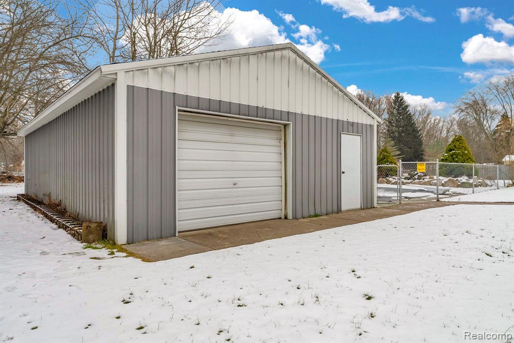 2650 Alger Road, Port Huron, MI 48060 — Photo 45