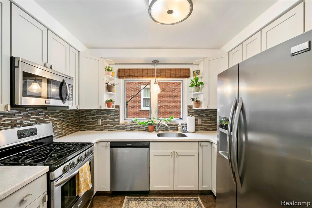 4077 Cornwall Street, Berkley, MI 48072 — Photo 13