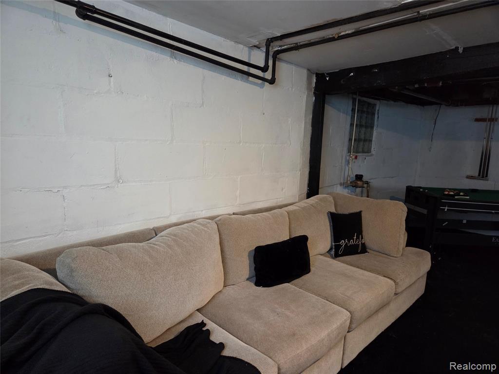 202 Connecticut Street, Highland Park, MI 48203 — Photo 31
