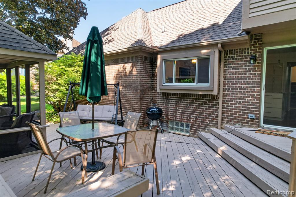 6182 Ledwin Drive, Troy, MI 48098 — Photo 27