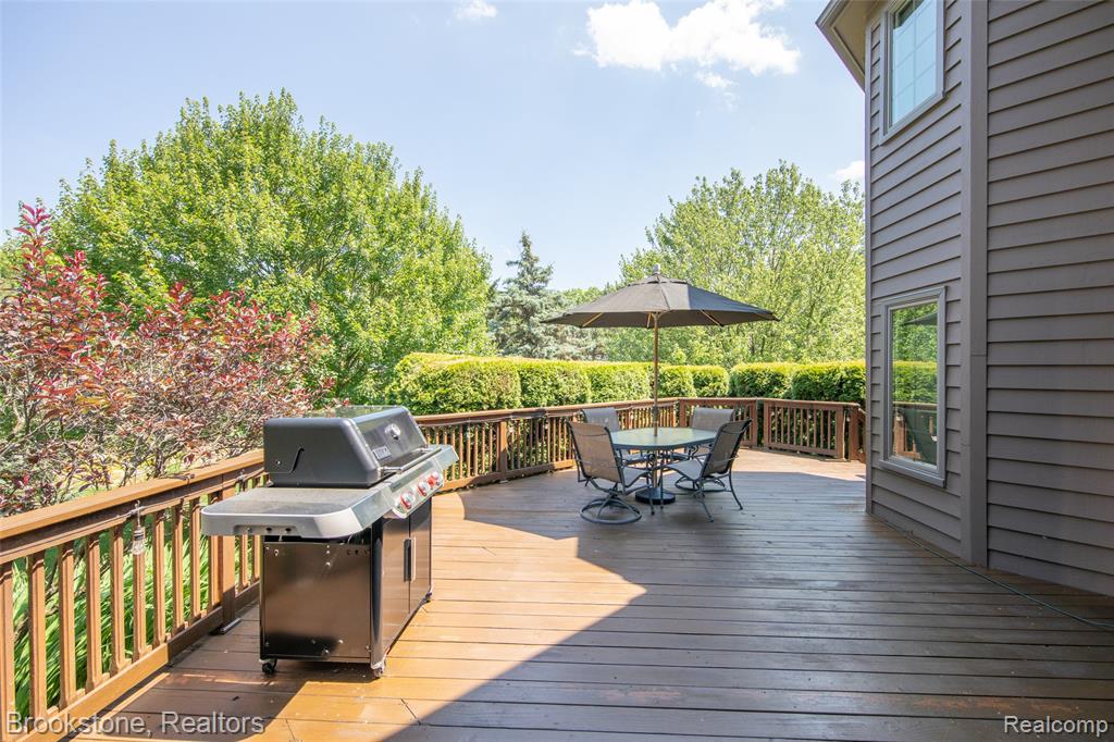 6871 Berry Pointe Drive, Clarkston, MI 48348 — Photo 8