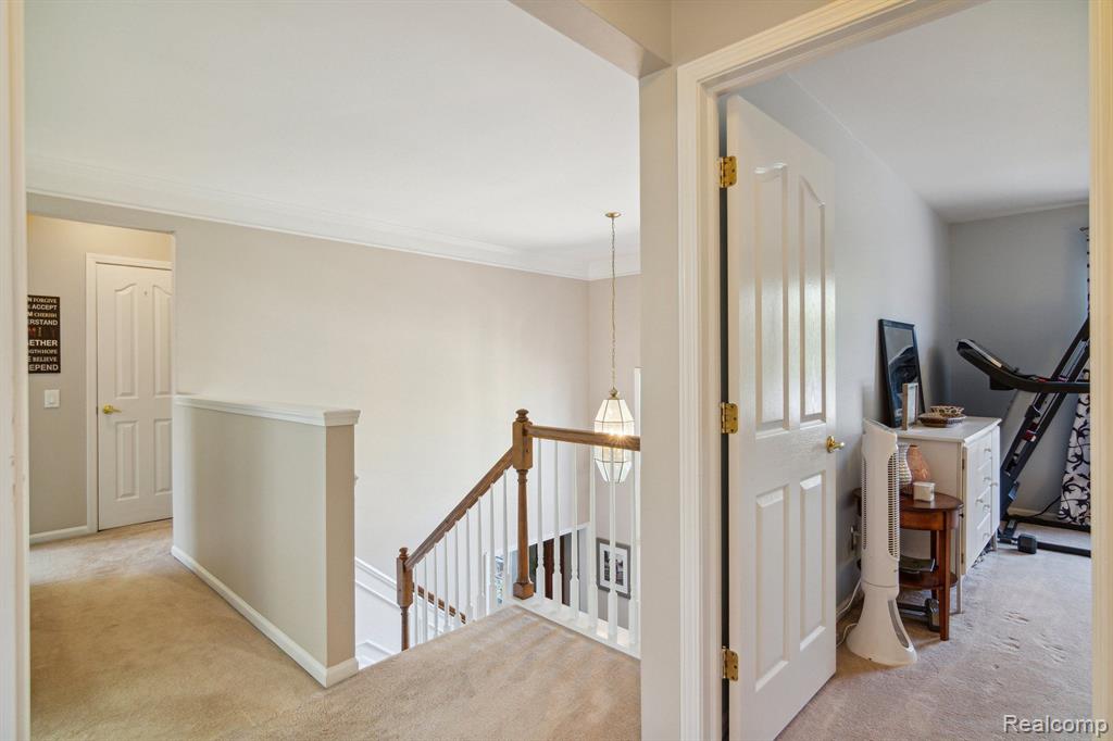 387 TORRINGTON Drive W, Canton, MI 48188 — Photo 38