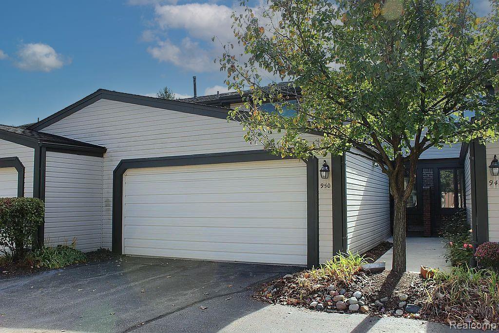950 NEW HAVEN Court, Northville, MI 48167 — front exterior