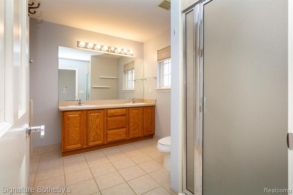 521 James Circle, Royal Oak, MI 48067 — Photo 19