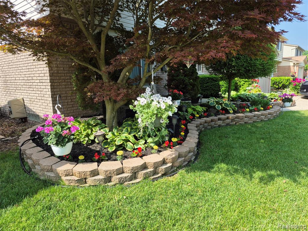 43863 Brandywyne Road, Canton, MI 48187 — Photo 9