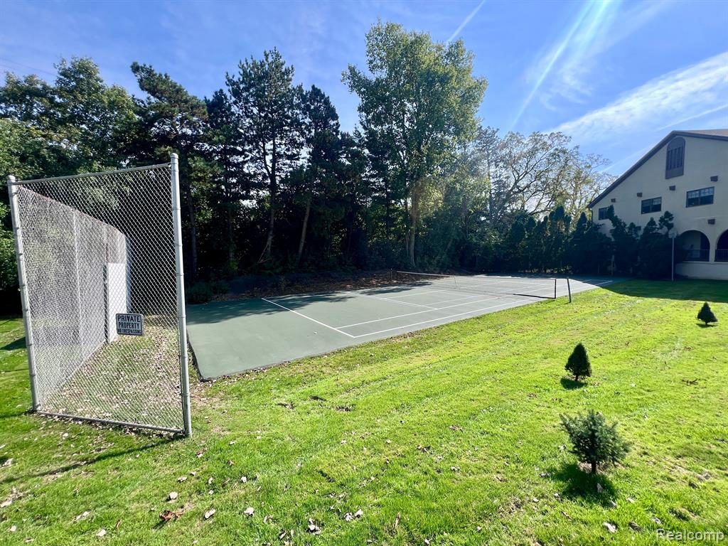 42160 WOODWARD Avenue, 19, Bloomfield Hills, MI 48304 — Photo 35