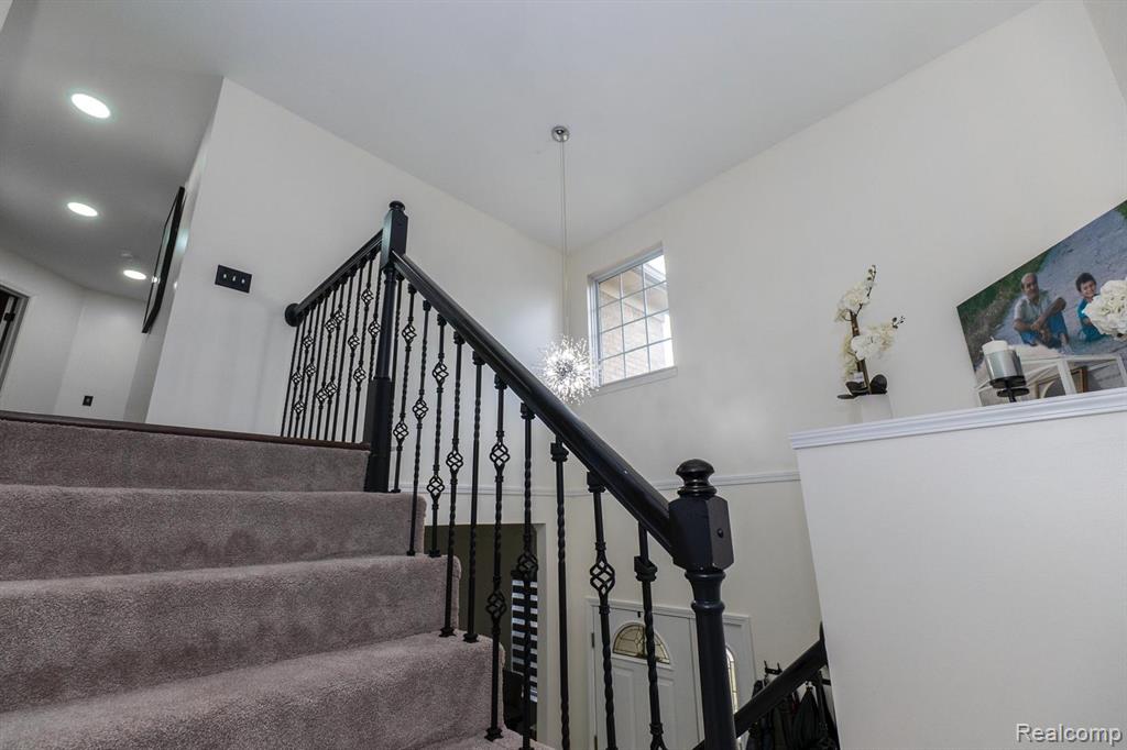 26263 Oakley Court, Brownstown, MI 48174 — Photo 13