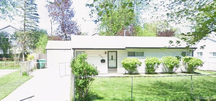 1561 Mollie Street, Ypsilanti, MI 48198 — front exterior